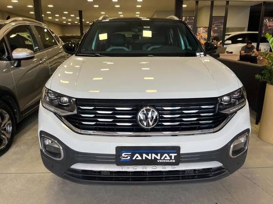 VOLKSWAGEN T-CROSS 1.0 200 TSI TOTAL FLEX AUTOMÁTICO